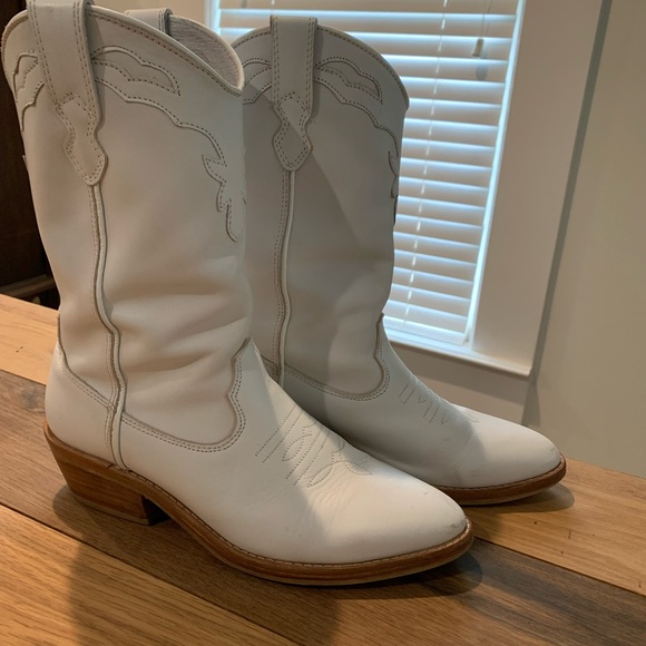 Steve Madden Laredo Leather Boots (Women’s) - Picture 3 of 6